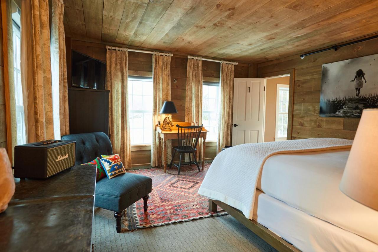 Shelter Harbor Inn Westerly Eksteriør billede